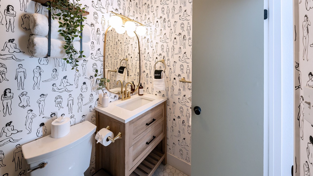 Photo of Bathroom in Dobson Ranch
