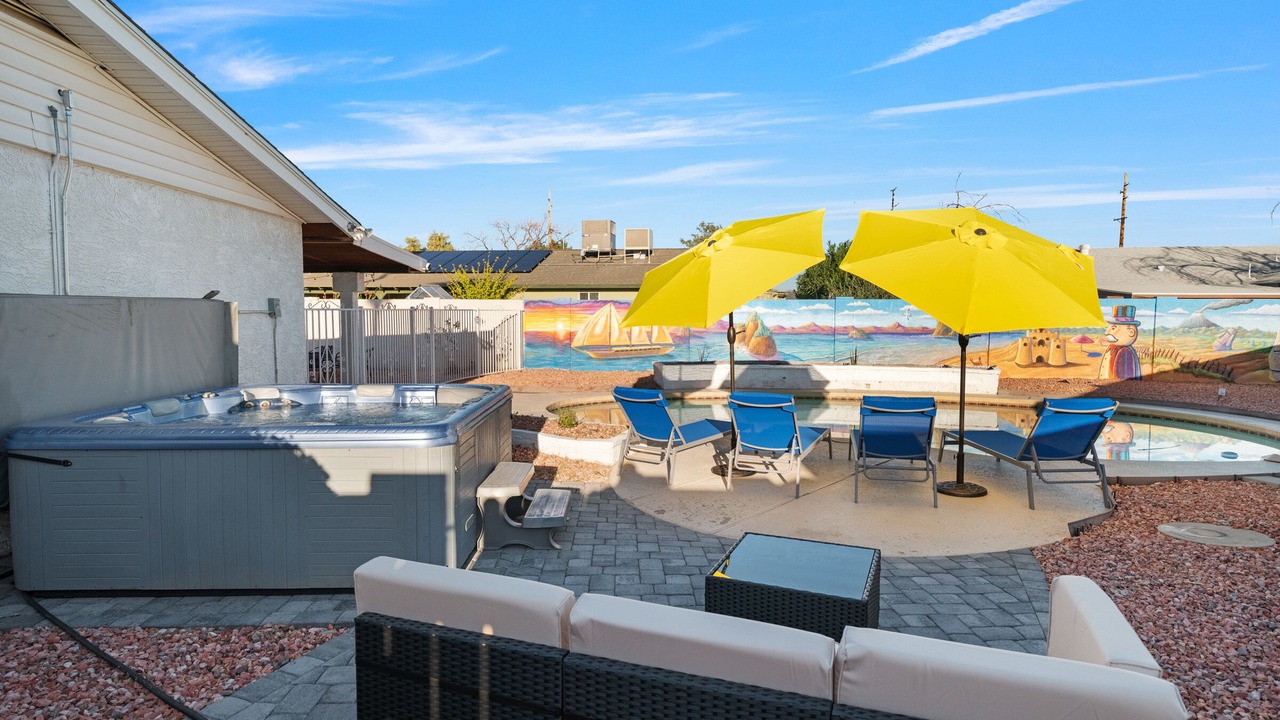 Photo of Patio Balcony in Peoria Ave Citizen's Group