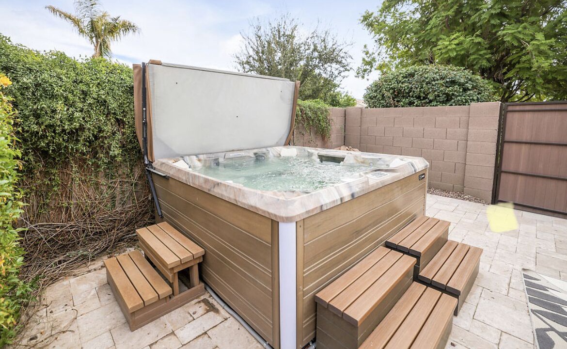 Photo of Outdoor in Higley Groves