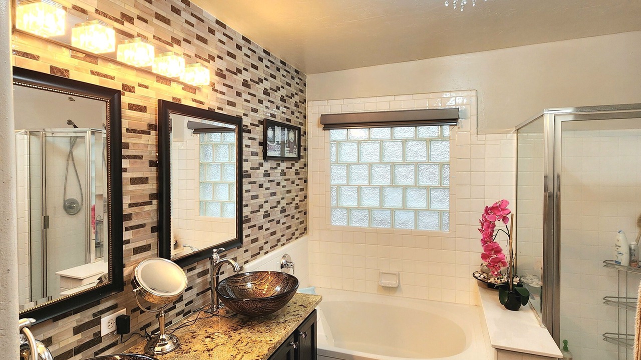 Photo of Bathroom in Casas Adobes