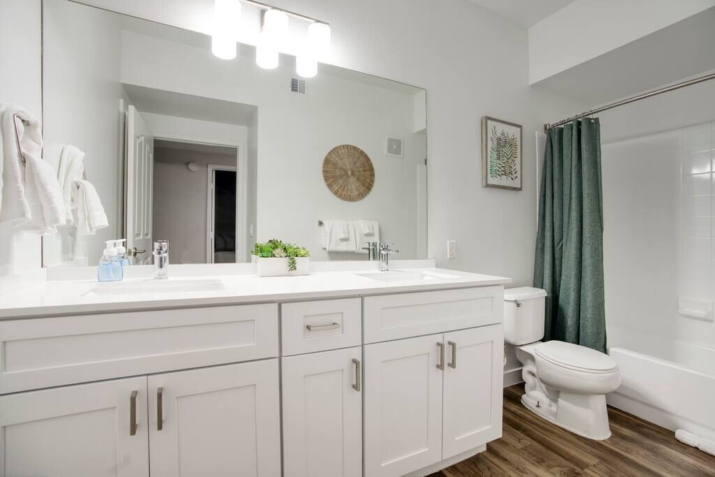 Photo of Bathroom in McDowell Mountain Apartments