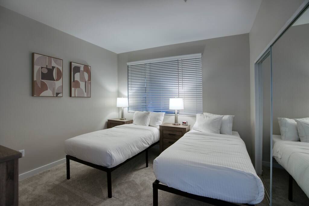 Photo of Bedroom in McDowell Mountain Apartments