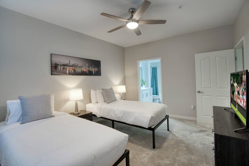 Photo of Bedroom in McDowell Mountain Apartments