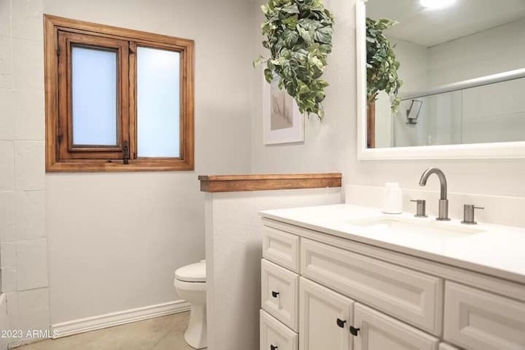 Photo of Bathroom in Village Grove