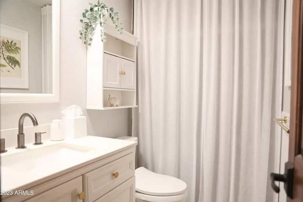 Photo of Bathroom in Village Grove