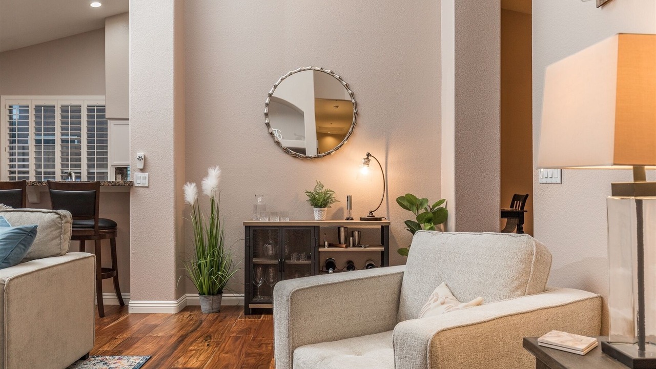 Photo of Livingroom in Echo Ridge At Troon North