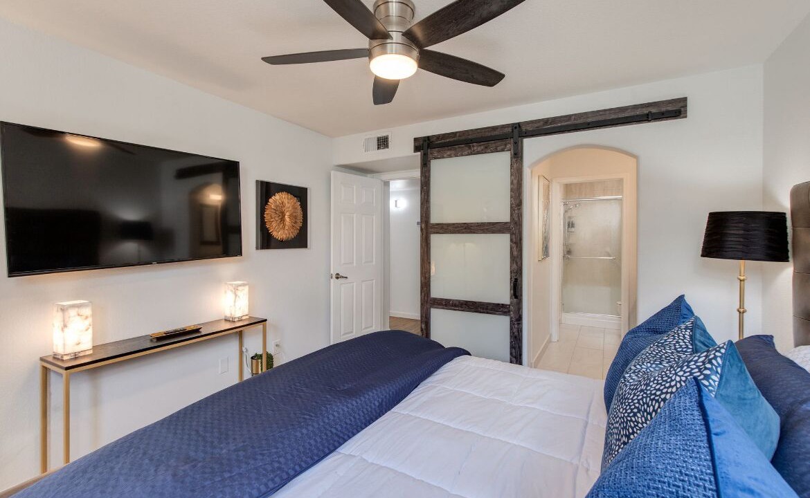 Photo of Bedroom in Central Scottsdale