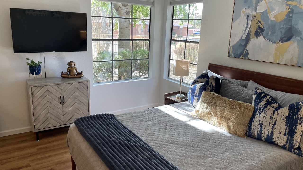 Photo of Bedroom in Central Scottsdale