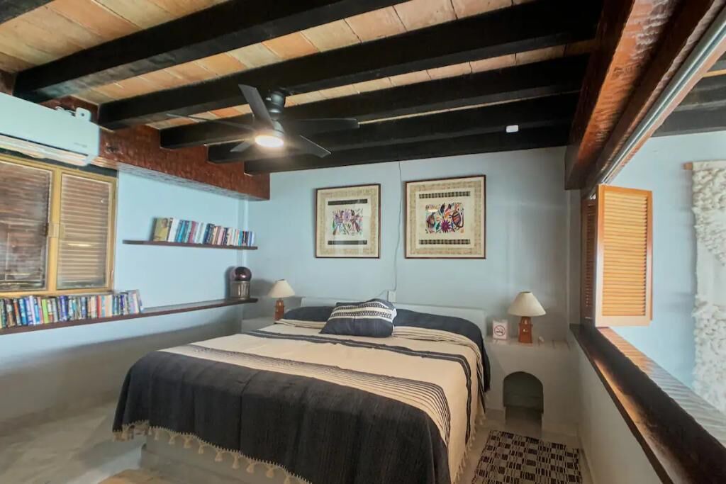Photo of Bedroom in South Shore Hotel Area