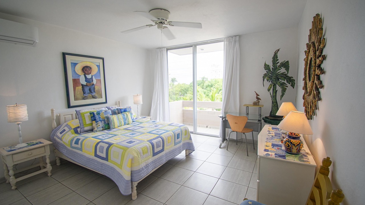 Photo of Bedroom in Marina Mazatlan