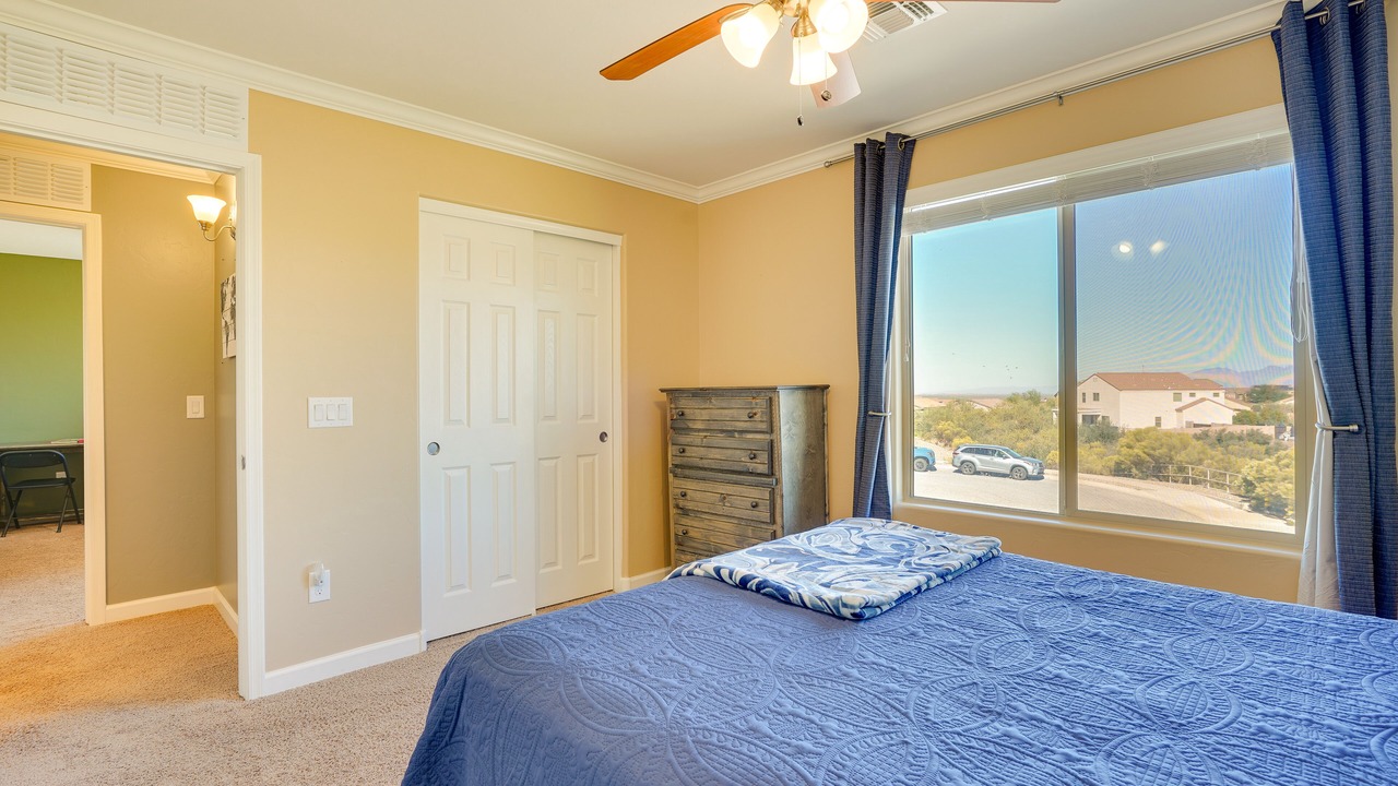 Photo of Bedroom in Corona de Tucson
