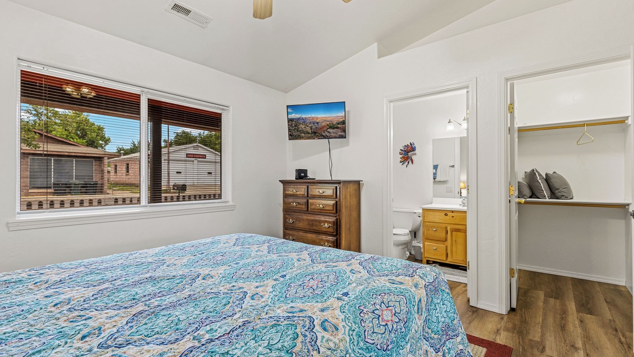 Photo of Bedroom in Williams