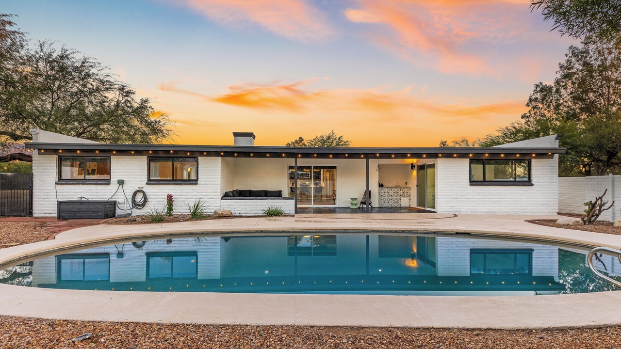 Photo of Outdoor in Bel Air Ranch Estates