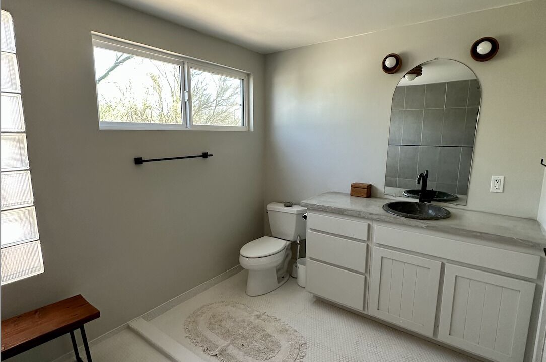Photo of Bathroom in Picture Rocks