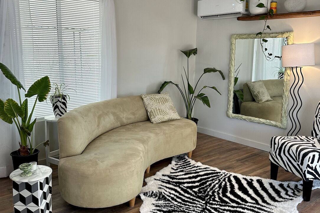 Photo of Livingroom in Picture Rocks