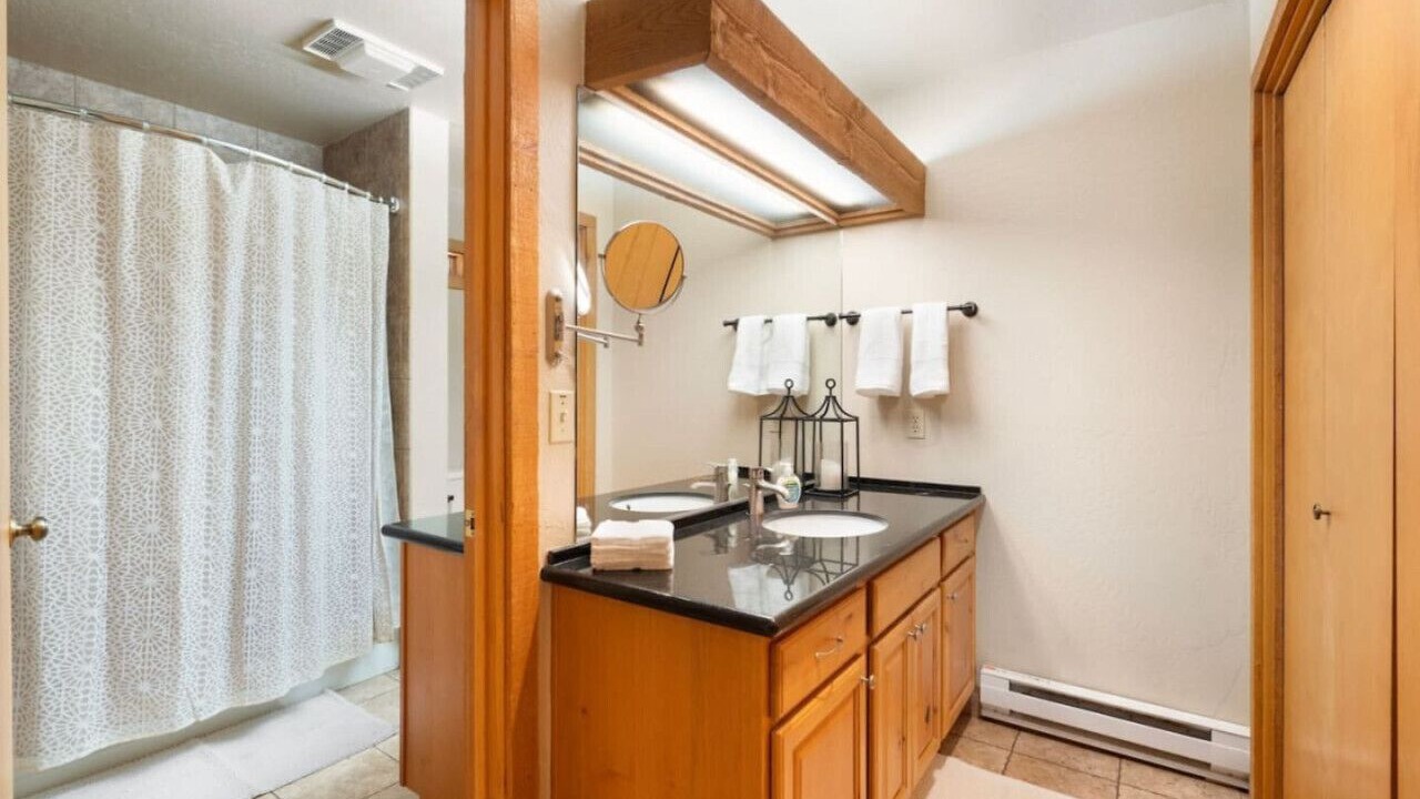Photo of Bathroom in Sedona
