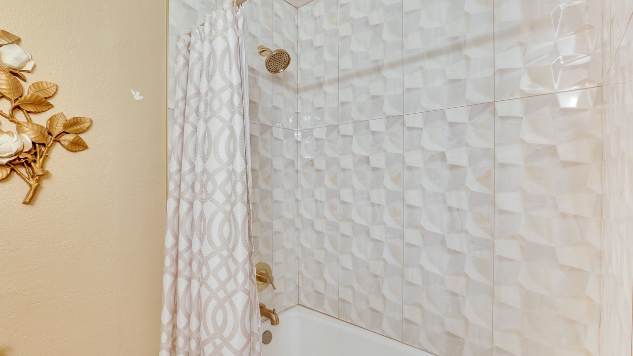 Photo of Bathroom in Glendale