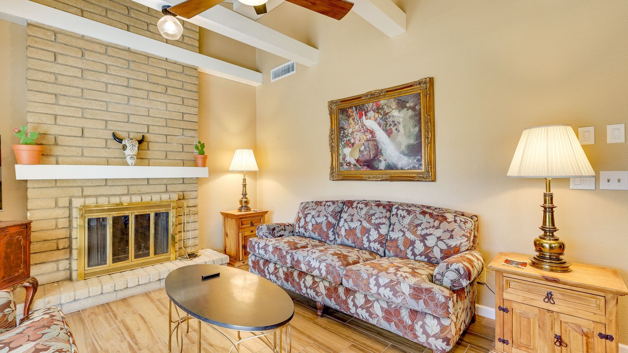 Photo of Livingroom in Glendale