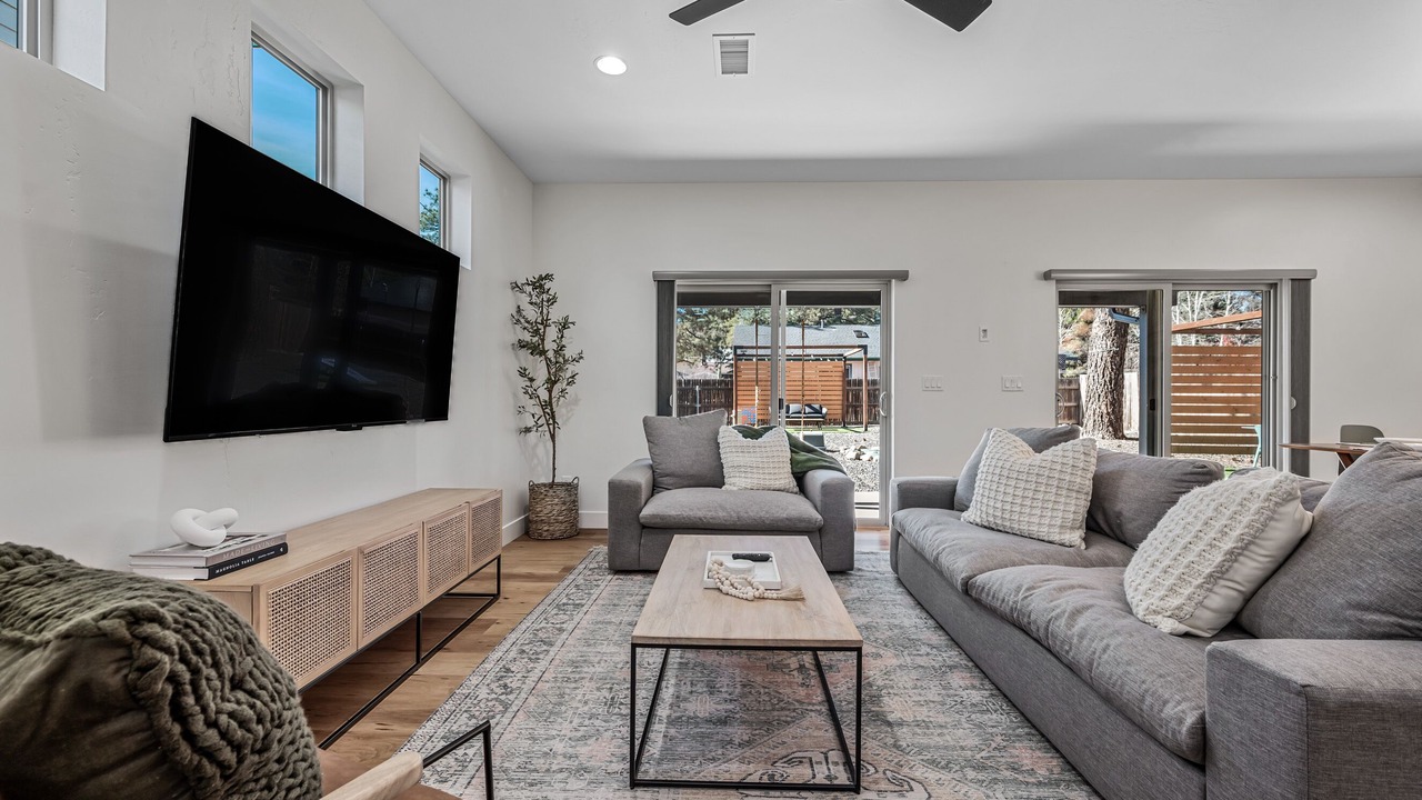 Photo of Livingroom in Mountainaire