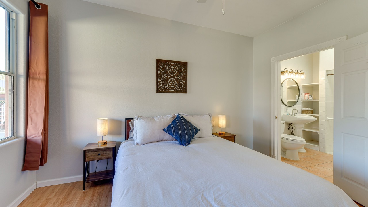 Photo of Bedroom in Eleven Mile Corner
