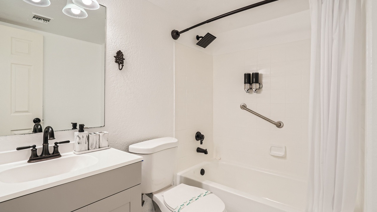Photo of Bathroom in Tucson