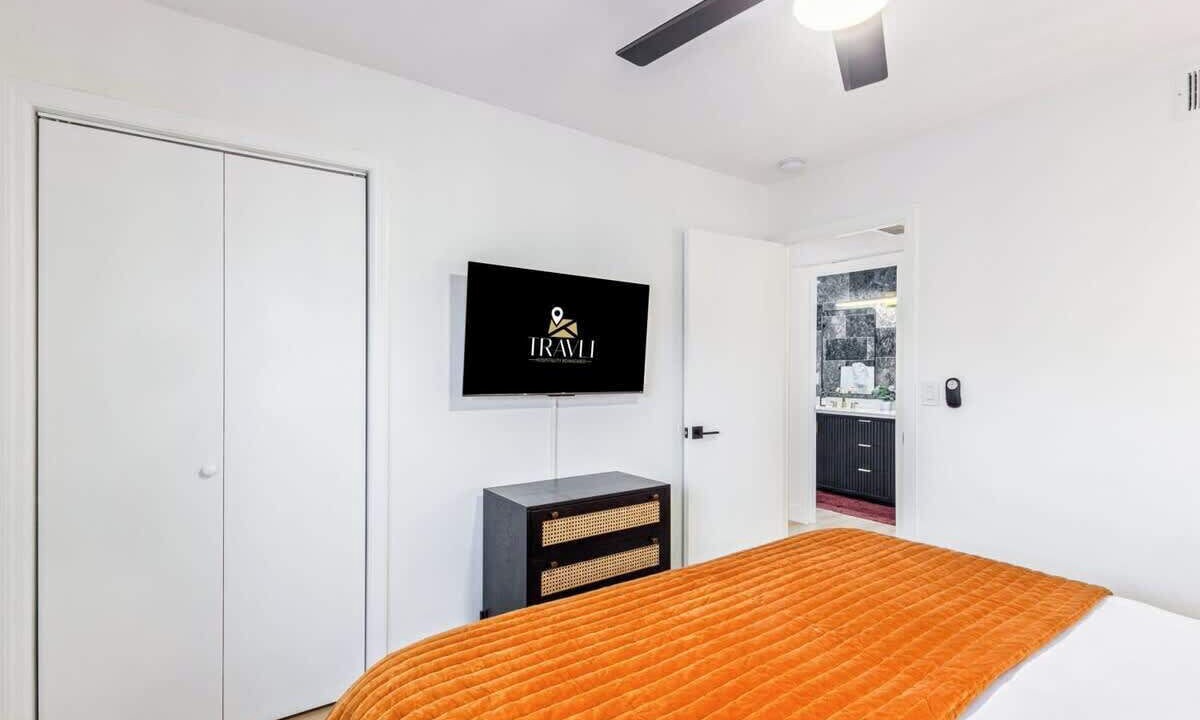 Photo of Bedroom in Thunderbird Desert Estates