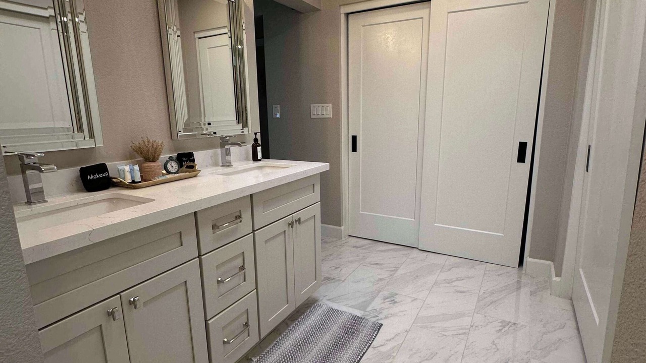 Photo of Bathroom in Raskin Estates