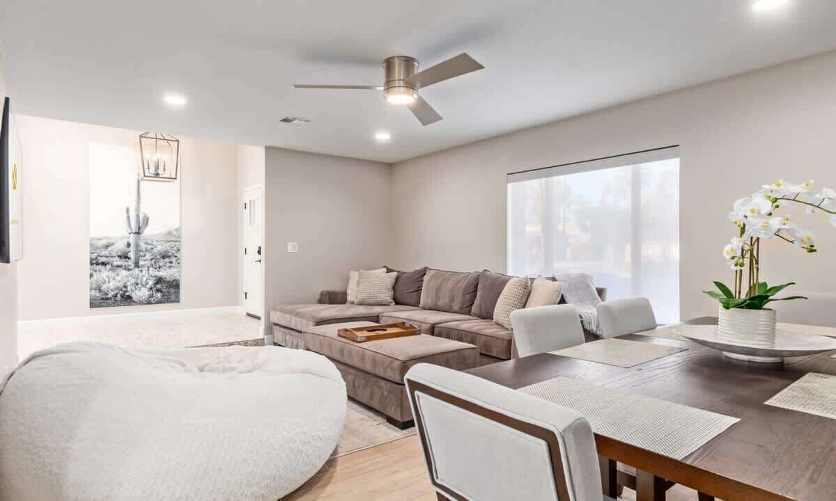 Photo of Bedroom in Raskin Estates
