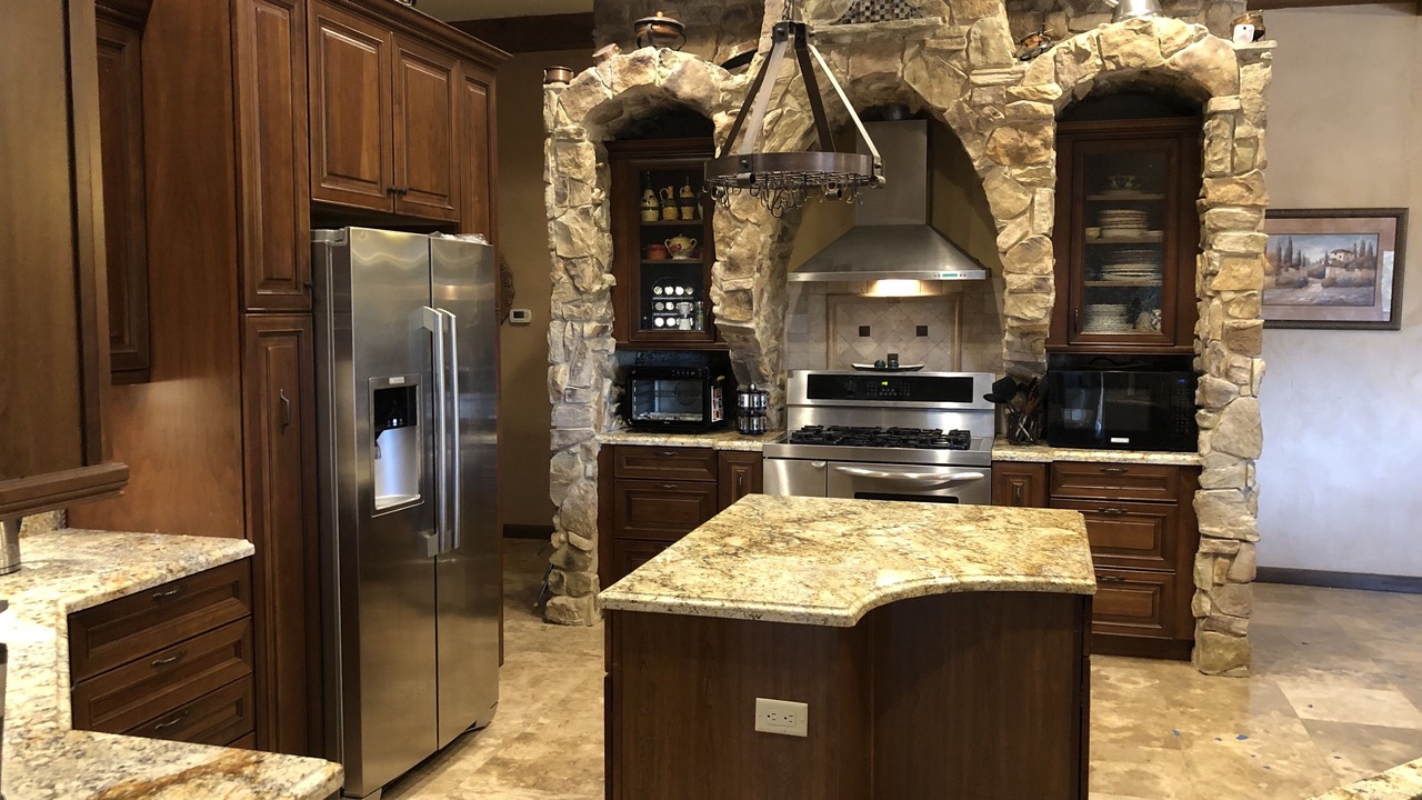 Photo of Kitchen in Cottonwood