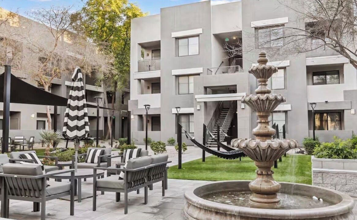 Photo of Patio Balcony in Glendale Sports and Entertainment District