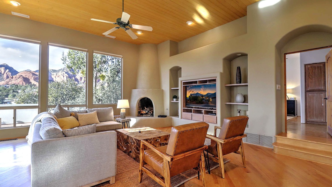 Photo of Livingroom in West Sedona