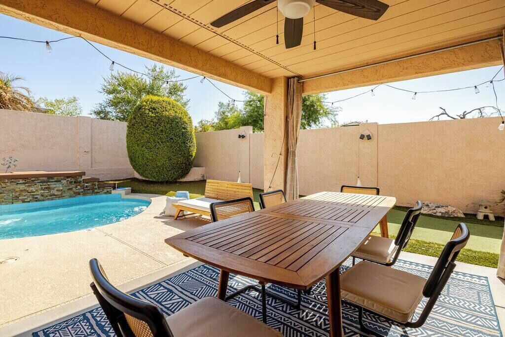 Photo of Outdoor in Desert Ridge