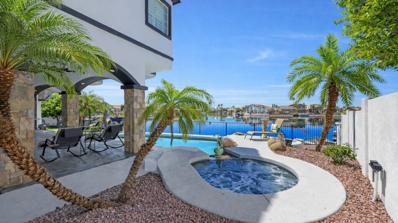 Photo of Outdoor in Arrowhead Lakes