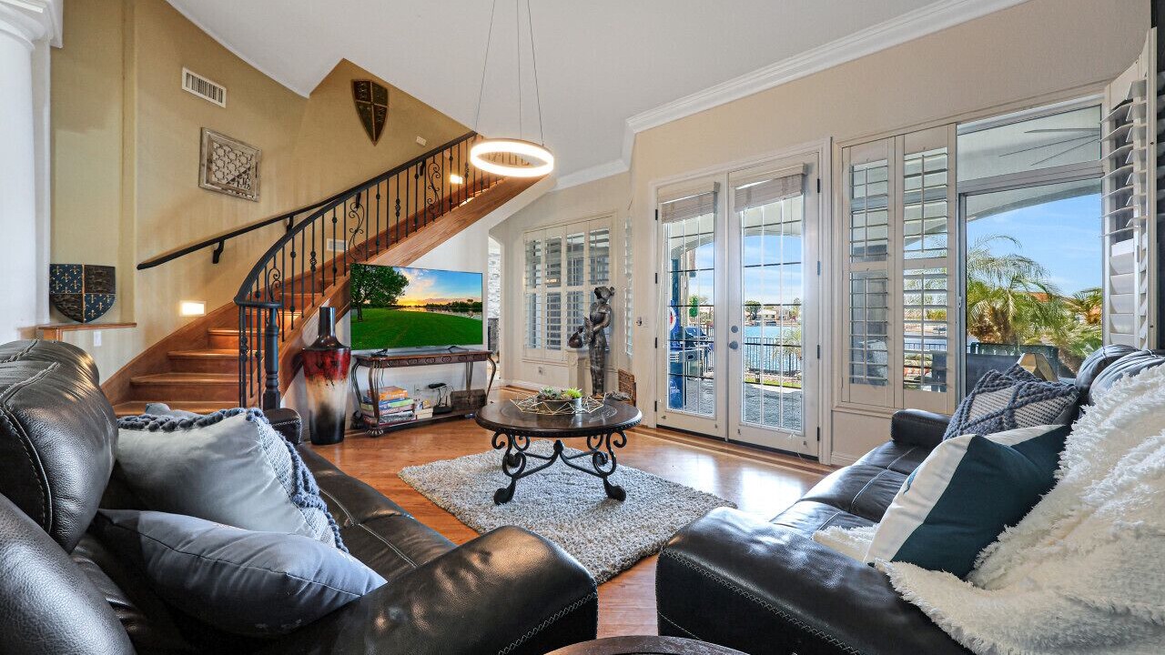 Photo of Livingroom in Arrowhead Lakes