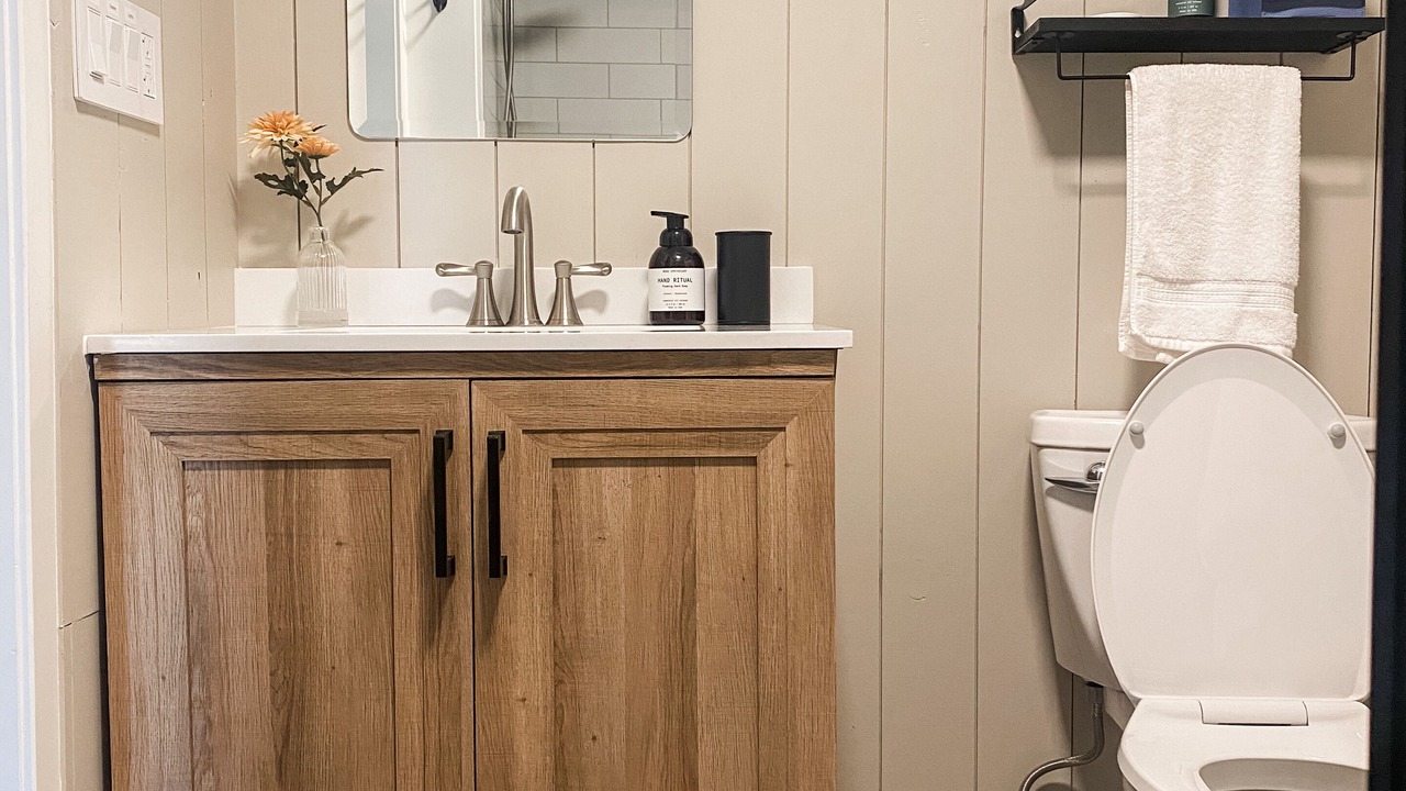 Photo of Bathroom in Wrightwood