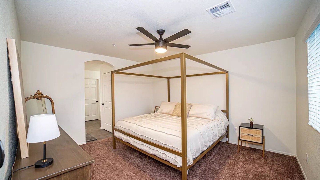 Photo of Bedroom in Yuma