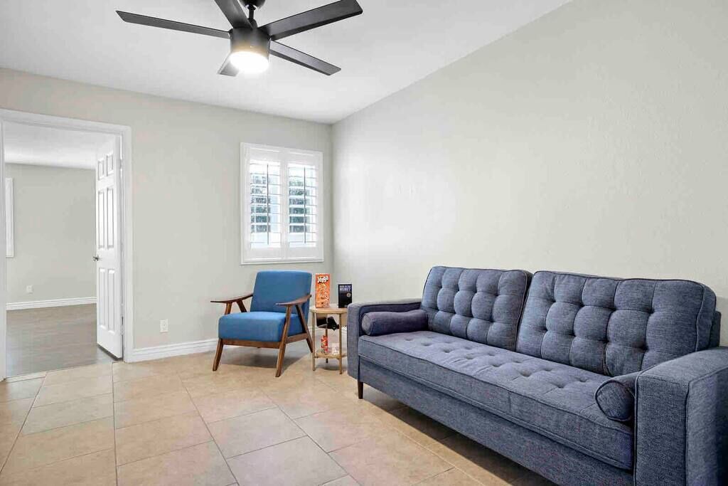 Photo of Livingroom in Central Scottsdale