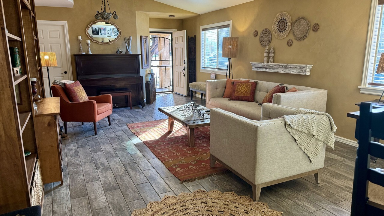 Photo of Bedroom in Corona de Tucson