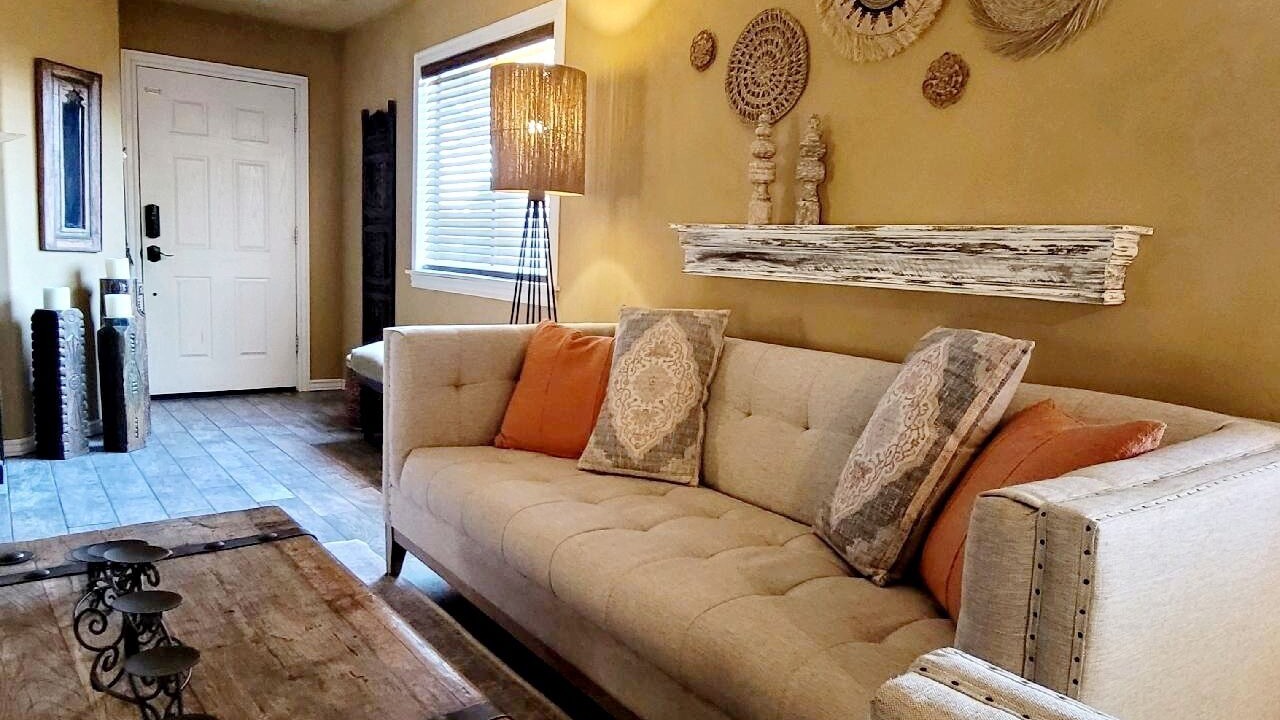 Photo of Livingroom in Corona de Tucson