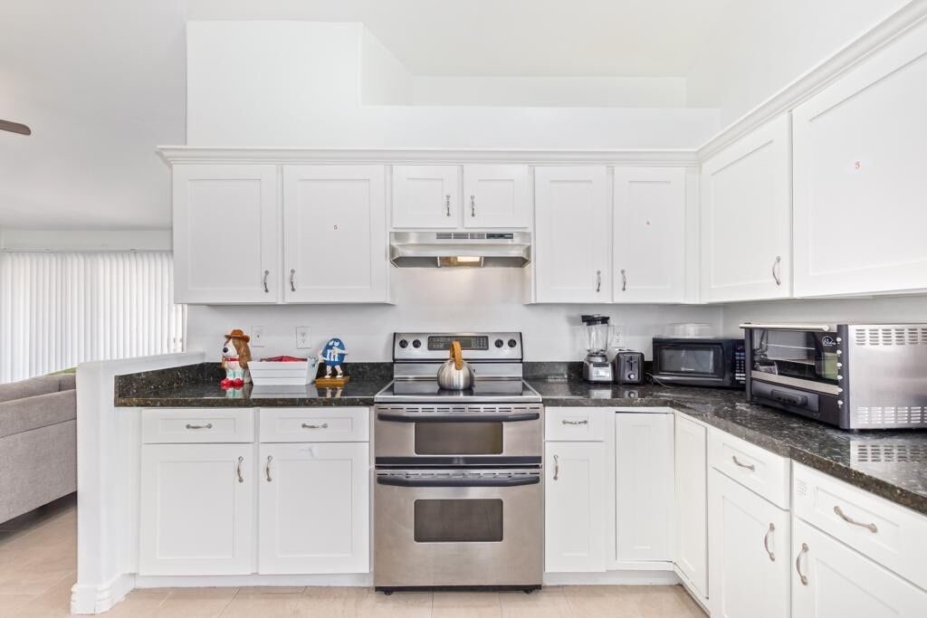 Photo of Kitchen in Maryvale
