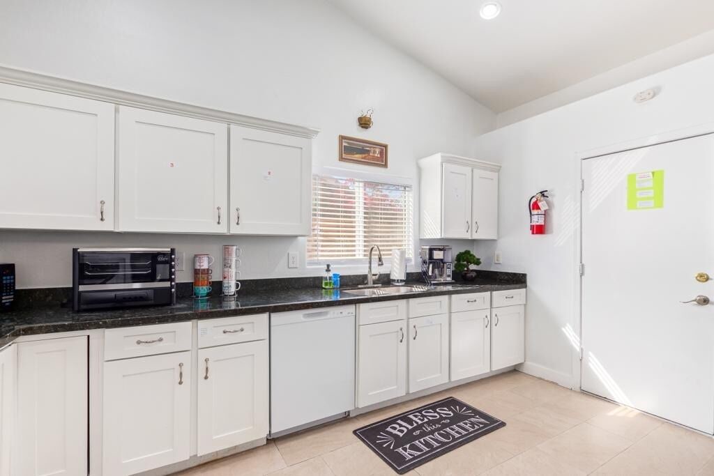 Photo of Kitchen in Maryvale