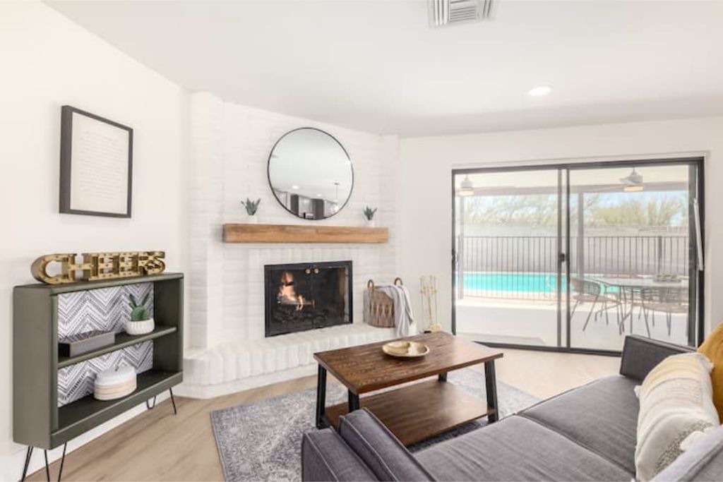 Photo of Livingroom in Tucson