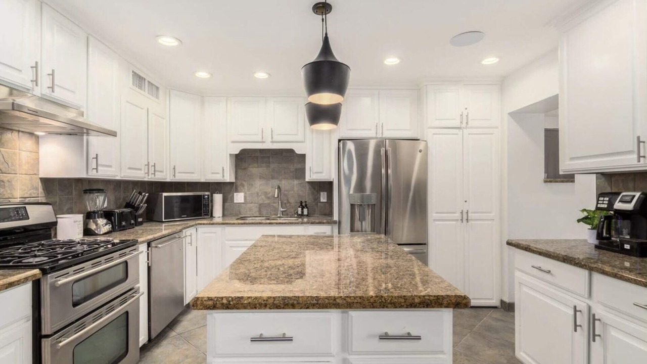 Photo of Kitchen in Scottsdale Estates Nine