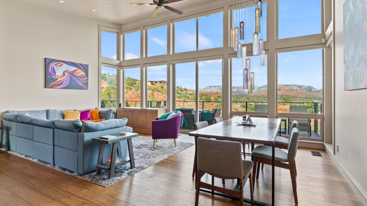 Photo of Livingroom in West Sedona