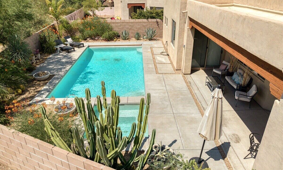 Photo of Outdoor in Continental Reserve