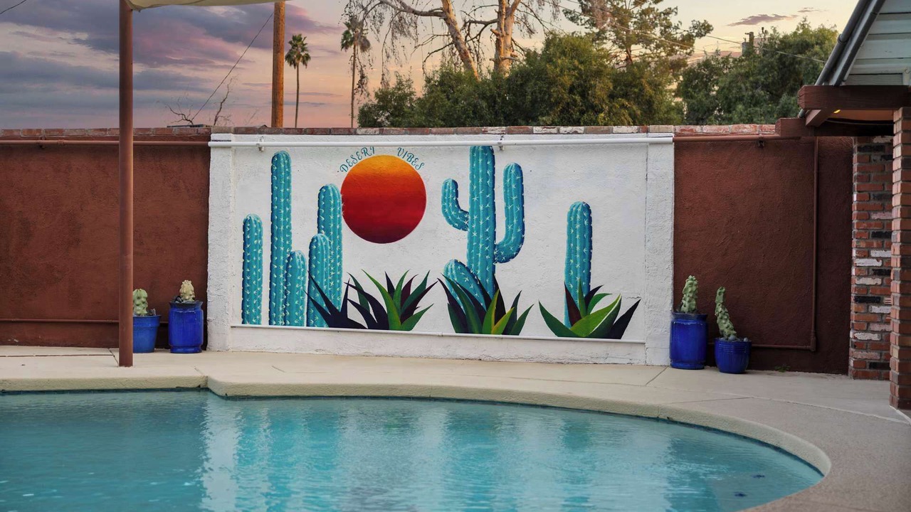 Photo of Outdoor in Paradise Plaza