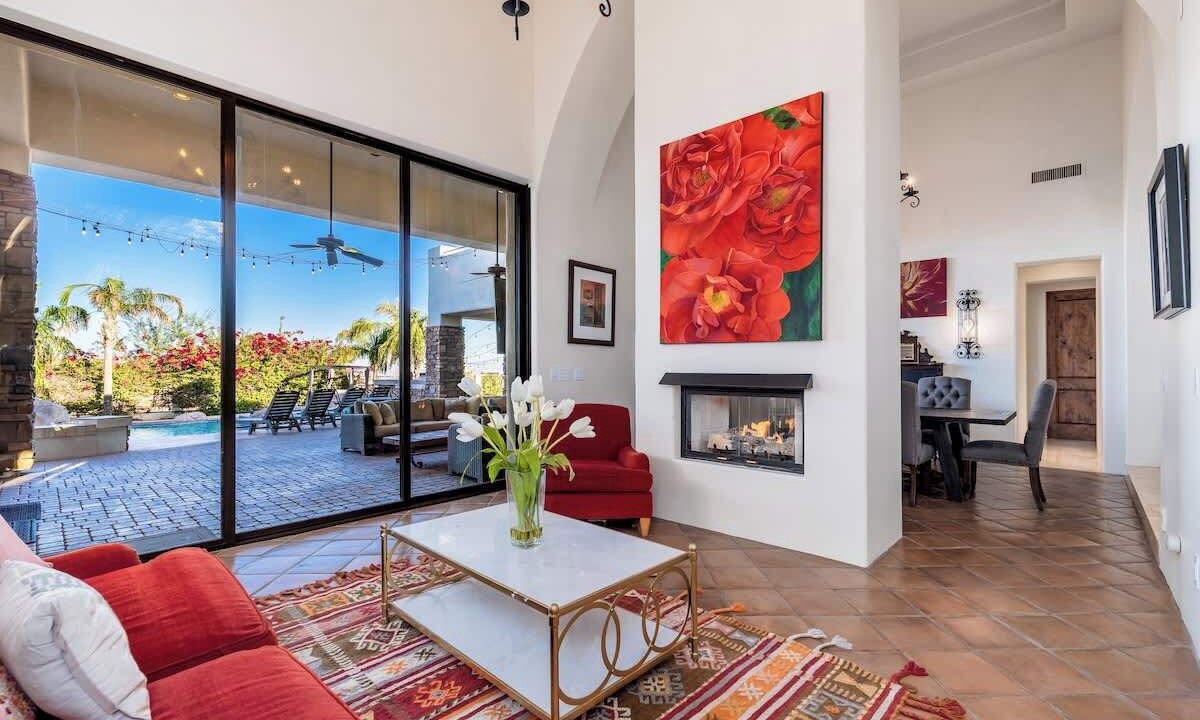 Photo of Livingroom in Rio Verde Foothills