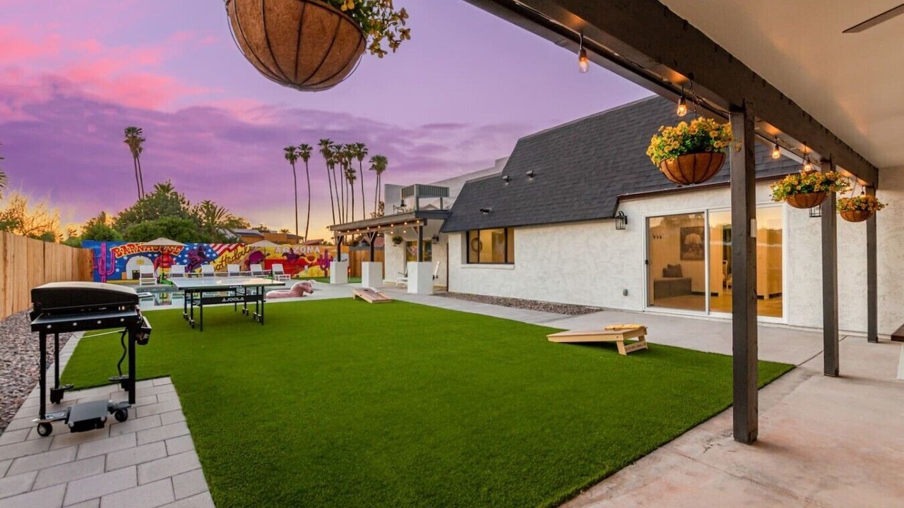Photo of Outdoor in Desert Shadows