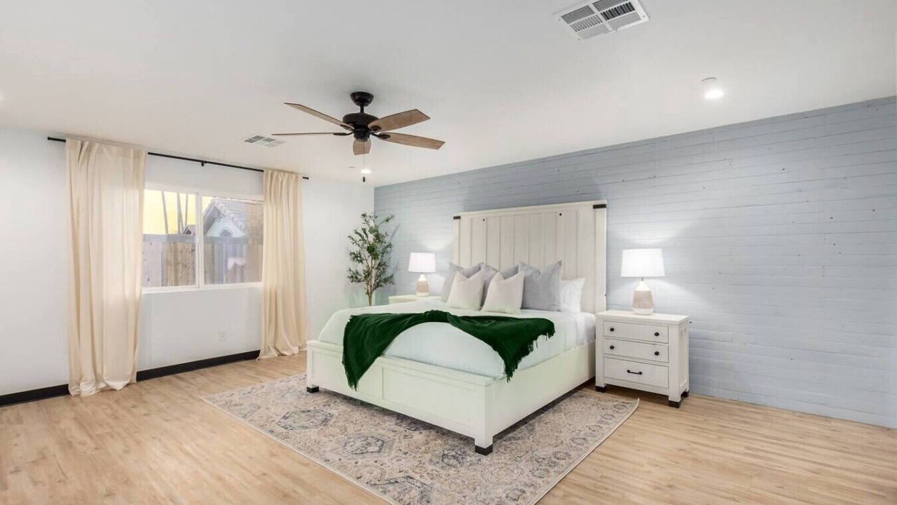 Photo of Bedroom in Desert Shadows