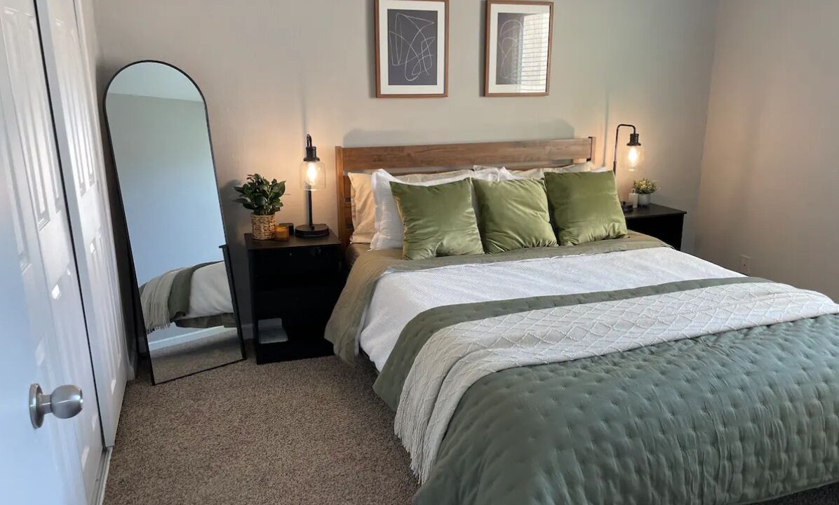 Photo of Bedroom in Camelback East